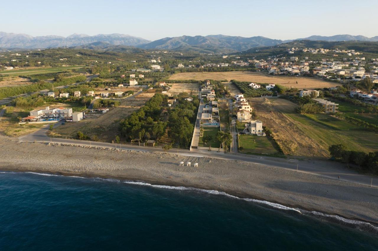 Athina Luxury Villa, With Pool & Walk To The Beach, By Thinkvilla Hriszí Aktí Haniá Kültér fotó